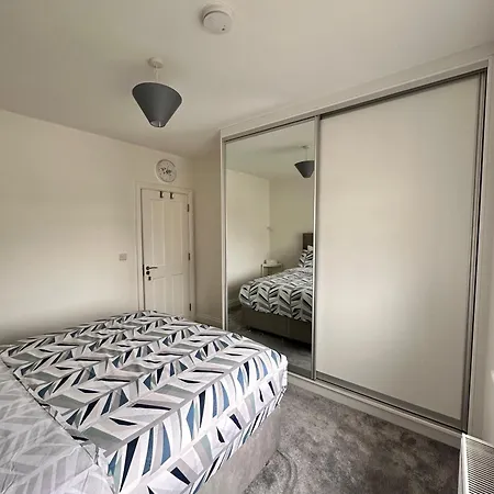 In With King Bed -home Limerick Junction