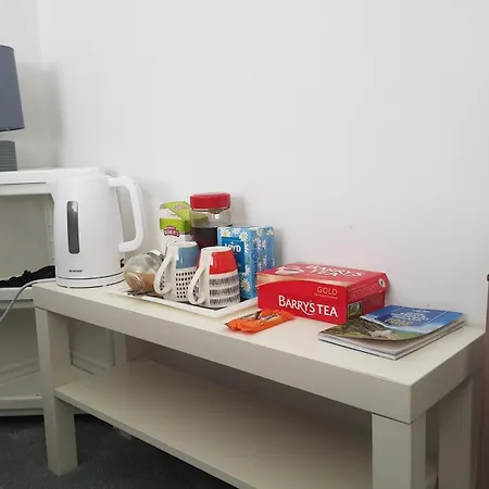 Homestay In With King Bed -home *